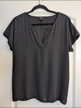 Ann Taylor Factory Black Short Sleeve Blouse Size Medium